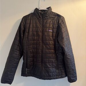 Patagonia nano puff jacket - women’s medium